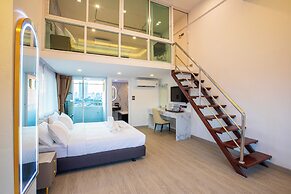 Airbus Hotel At Phawana Station