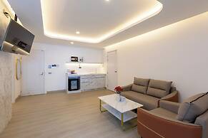 Airbus Hotel At Phawana Station