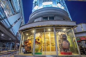 Airbus Hotel At Phawana Station