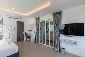 Airbus Hotel At Phawana Station