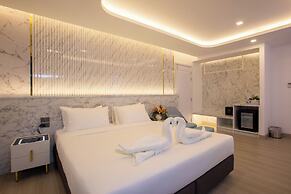 Airbus Hotel At Phawana Station