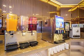 Airbus Hotel At Phawana Station