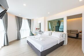 Airbus Hotel At Phawana Station