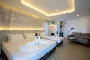 Airbus Hotel At Phawana Station