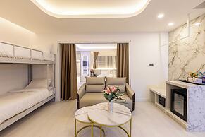 Airbus Hotel At Phawana Station