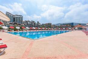 Aqualand Hotel & Resort