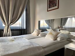 Sonne Hotel