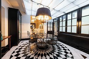 Rinascimento Privato by MMega