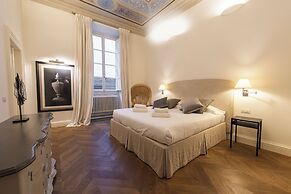 Rinascimento Privato by MMega