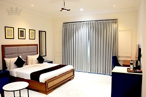 Sita Royal Lakside Chalet