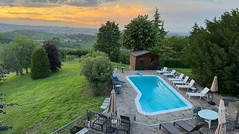 Villa Magna With Pool and Park - Langhe Hills