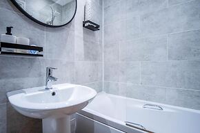 Skokholm Apartment - 3 Bedroom Apartment - Tenby