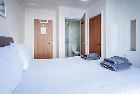 Skokholm Apartment - 3 Bedroom Apartment - Tenby