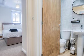 Skokholm Apartment - 3 Bedroom Apartment - Tenby