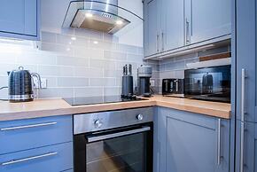 Skokholm Apartment - 3 Bedroom Apartment - Tenby
