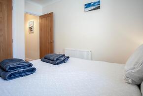 Skokholm Apartment - 3 Bedroom Apartment - Tenby