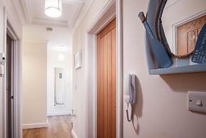 Skokholm Apartment - 3 Bedroom Apartment - Tenby