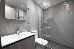 Bonsai Studios & Apartments, Nilie Hospitality MGMT