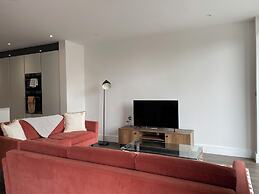 Elegant 2 Bedroom Apartment