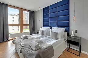 Aura - Riverside & Parking by Downtown Apartments