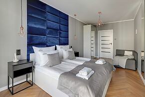 Aura - Riverside & Parking by Downtown Apartments