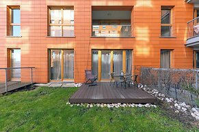 Aura - Riverside & Parking by Downtown Apartments