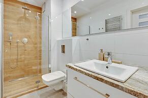 Aura - Riverside & Parking by Downtown Apartments