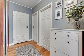 Aura - Riverside & Parking by Downtown Apartments