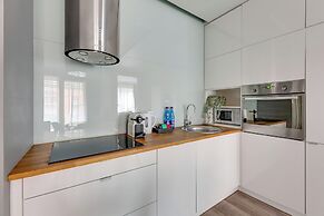 Aura - Riverside & Parking by Downtown Apartments