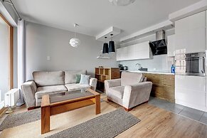 Aura - Riverside & Parking by Downtown Apartments