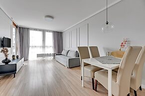 Aura - Riverside & Parking by Downtown Apartments