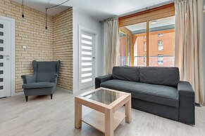 Aura - Riverside & Parking by Downtown Apartments