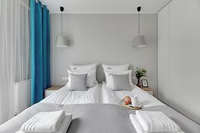 Aura - Riverside & Parking by Downtown Apartments