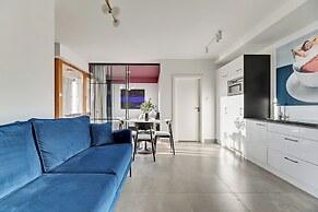 Aura - Riverside & Parking by Downtown Apartments