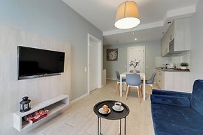 Aura - Riverside & Parking by Downtown Apartments