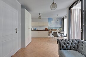 Aura - Riverside & Parking by Downtown Apartments