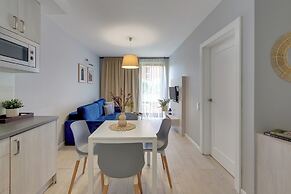 Aura - Riverside & Parking by Downtown Apartments