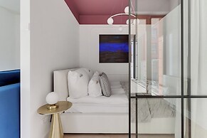 Aura - Riverside & Parking by Downtown Apartments