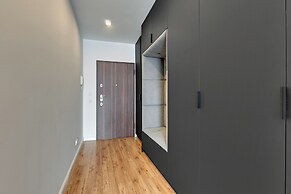 Aura - Riverside & Parking by Downtown Apartments