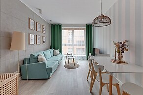 Aura - Riverside & Parking by Downtown Apartments