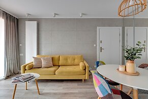 Aura - Riverside & Parking by Downtown Apartments