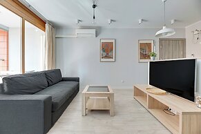 Aura - Riverside & Parking by Downtown Apartments