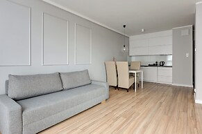 Aura - Riverside & Parking by Downtown Apartments