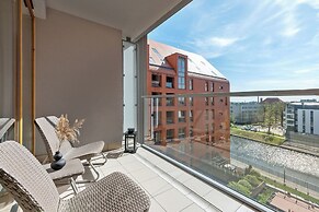 Aura - Riverside & Parking by Downtown Apartments