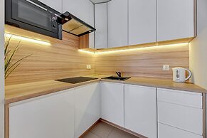 Aura - Riverside & Parking by Downtown Apartments