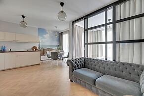 Aura - Riverside & Parking by Downtown Apartments