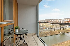 Aura - Riverside & Parking by Downtown Apartments