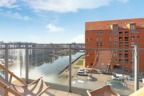 Aura - Riverside & Parking by Downtown Apartments