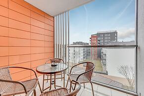 Aura - Riverside & Parking by Downtown Apartments