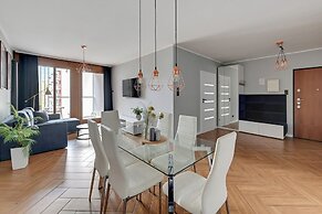 Aura - Riverside & Parking by Downtown Apartments